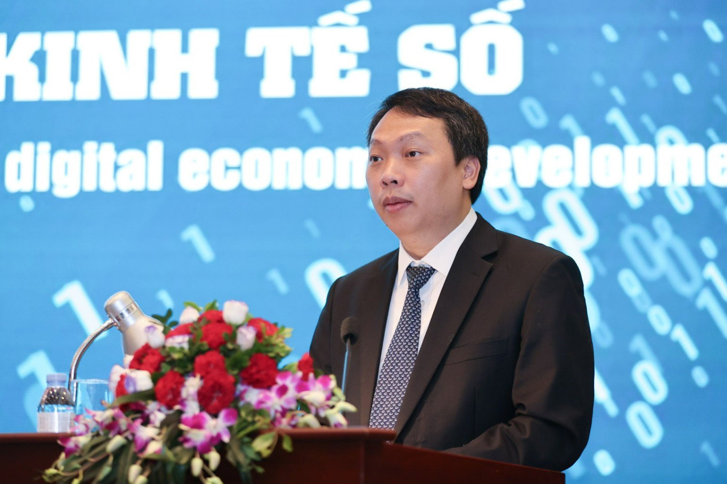 Thứ trưởng Bộ Thông tin và Truyền thông Nguyễn Huy Dũng phát biểu tại Hội thảo.