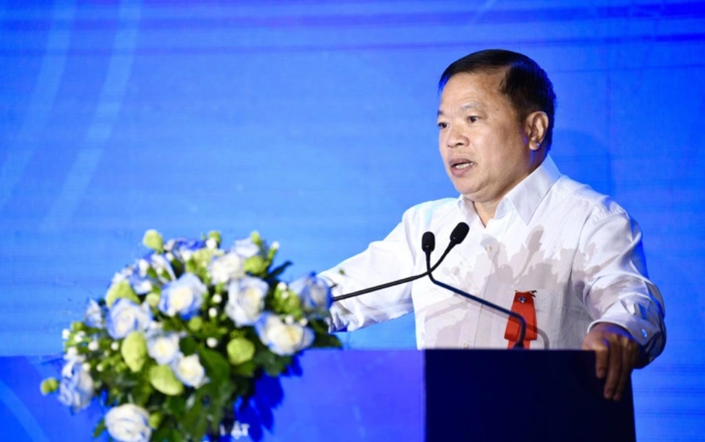 Thiếu tướng Nguyễn Văn Giang - Phó Cục trưởng Cục An ninh mạng và phòng chống tội phạm sử dụng công nghệ cao, Bộ Công an phát biểu tại Hội thảo. Ảnh: HC