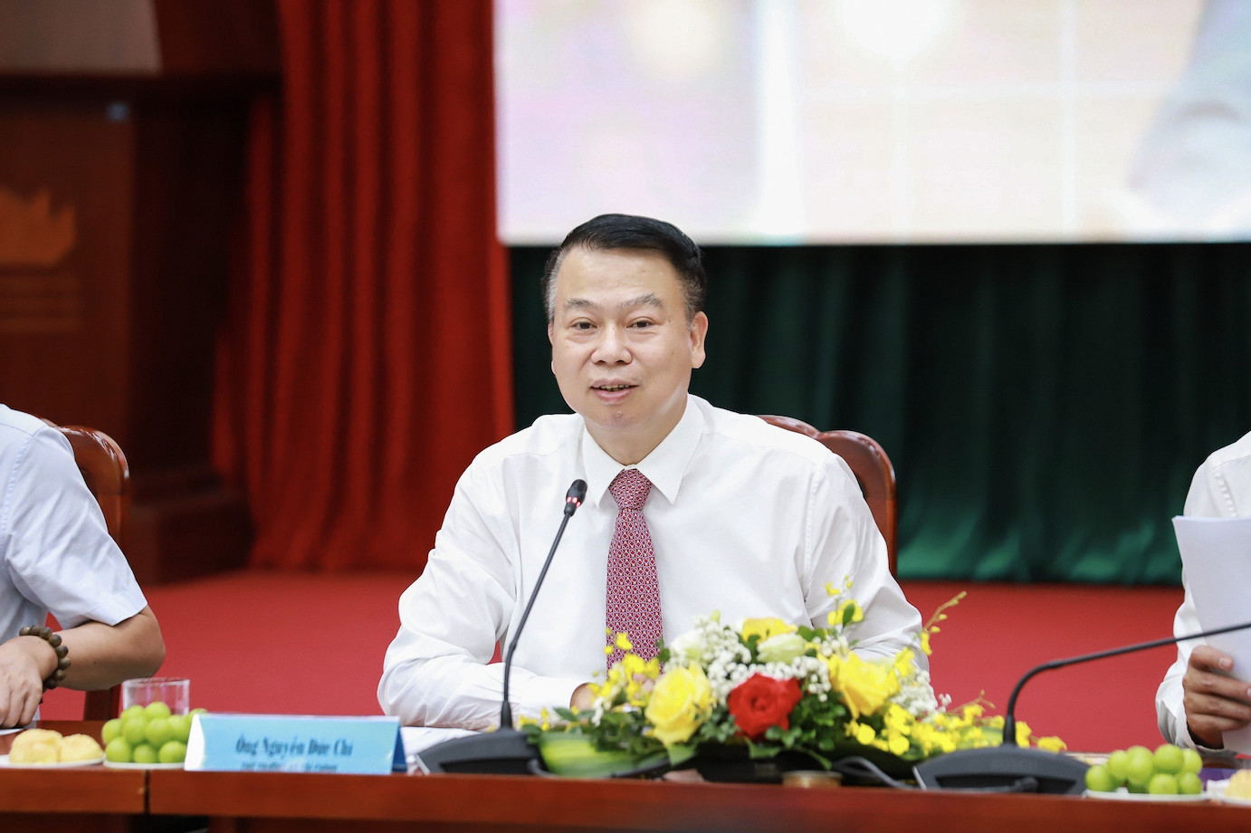 Thứ trưởng Bộ Tài chính Nguyễn Đức Chi chủ trì Hội thảo.