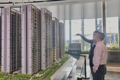 Người mua nhà vẫn ngần ngại xuống tiền. Ảnh: DH