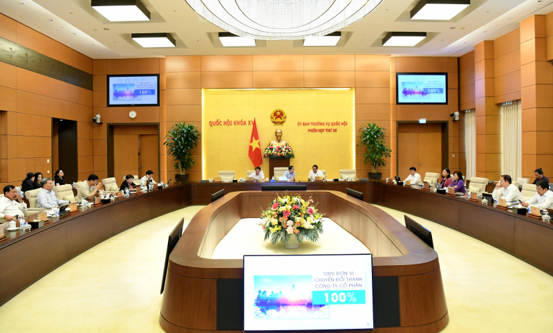 Quang cảnh Phiên họp. Ảnh: Lâm Hiển