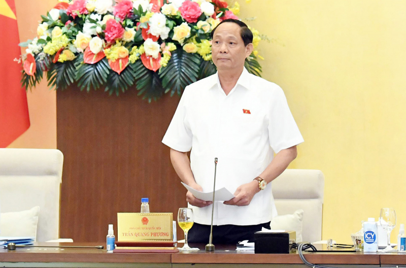 Phó Chủ tịch Quốc hội, Thượng tướng Trần Quang Phương điểu hành Phiên họp. Ảnh: Lâm Hiển