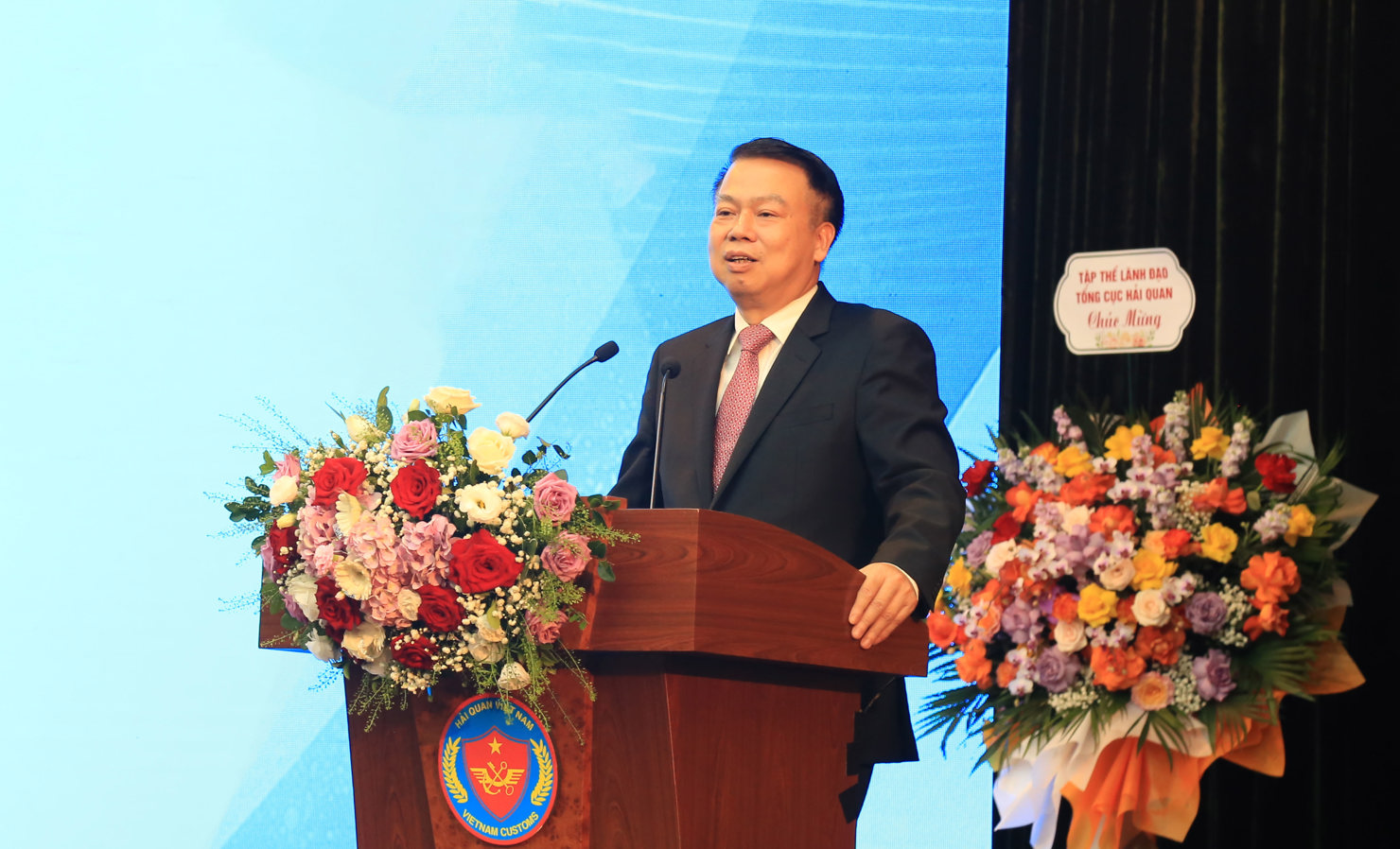 Thứ trưởng Bộ Tài chính Nguyễn Đức Chi phát biểu tại buổi lễ.