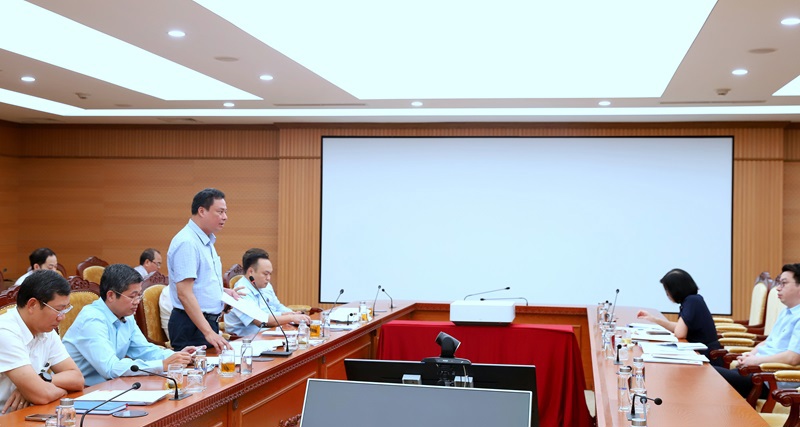 Quang cảnh Hội nghị Ban Thường vụ Đảng ủy Bộ Tài chính tháng 8/2024 (ngày 30/8/2024).