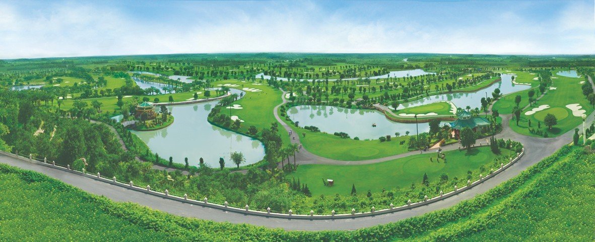 Sân golf Long Thành 36 hố đạt tiêu chuẩn quốc tế. Ảnh: Hữu Nghĩa