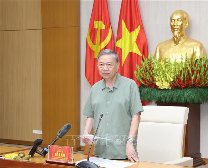 Tổng Bí thư, Chủ tịch nước Tô Lâm phát biểu tại cuộc làm việc với Ban Thường vụ Tỉnh ủy Phú Thọ.