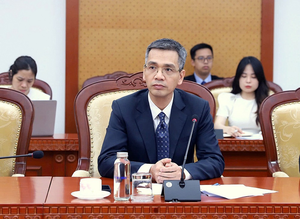 Thứ trưởng Võ Thành Hưng phát biểu tại cuộc tiếp. 