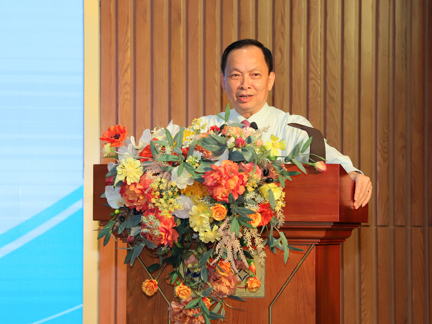 Đồng chí Đào Minh Tú, Phó Thống đốc Thường trực Ngân hàng Nhà nước Việt Nam phát biểu tại buổi lễ.