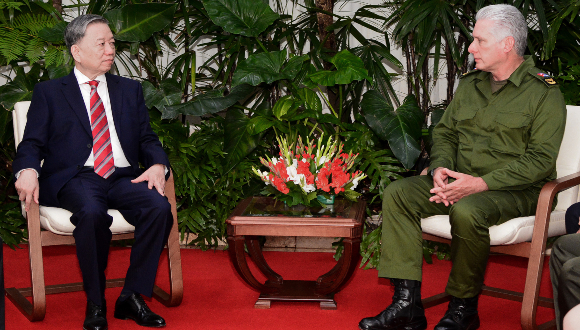 Đồng chí Tô Lâm và đồng chí Miguel Díaz-Canel Bermúdez. Ảnh tư liệu