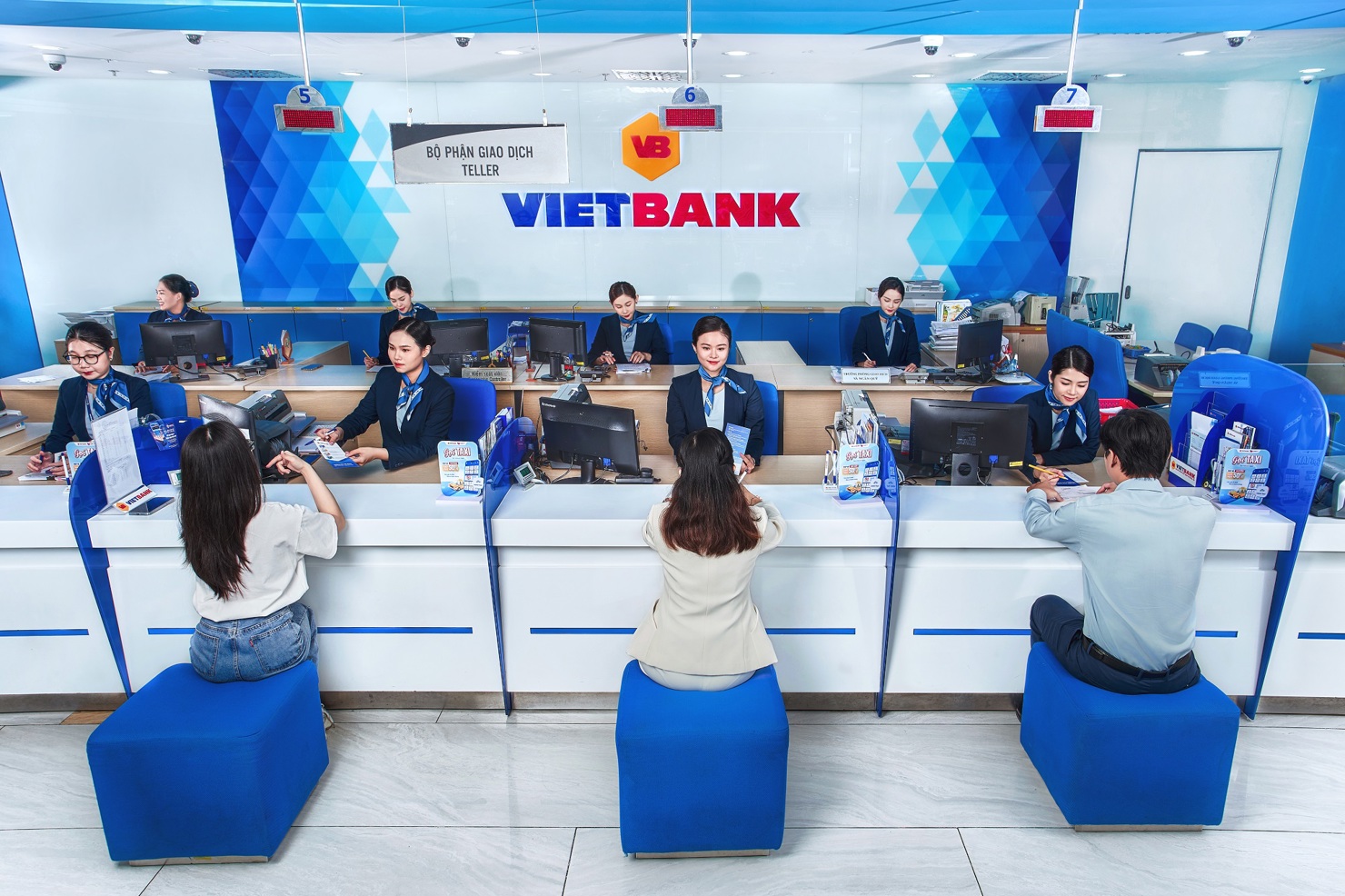 Trong năm 2024, Vietbank dự kiến mở mới thêm điểm giao dịch, nâng tổng số điểm giao dịch lên 132 điểm tại 22 tỉnh, thành phố trên toàn quốc. Ảnh: VB