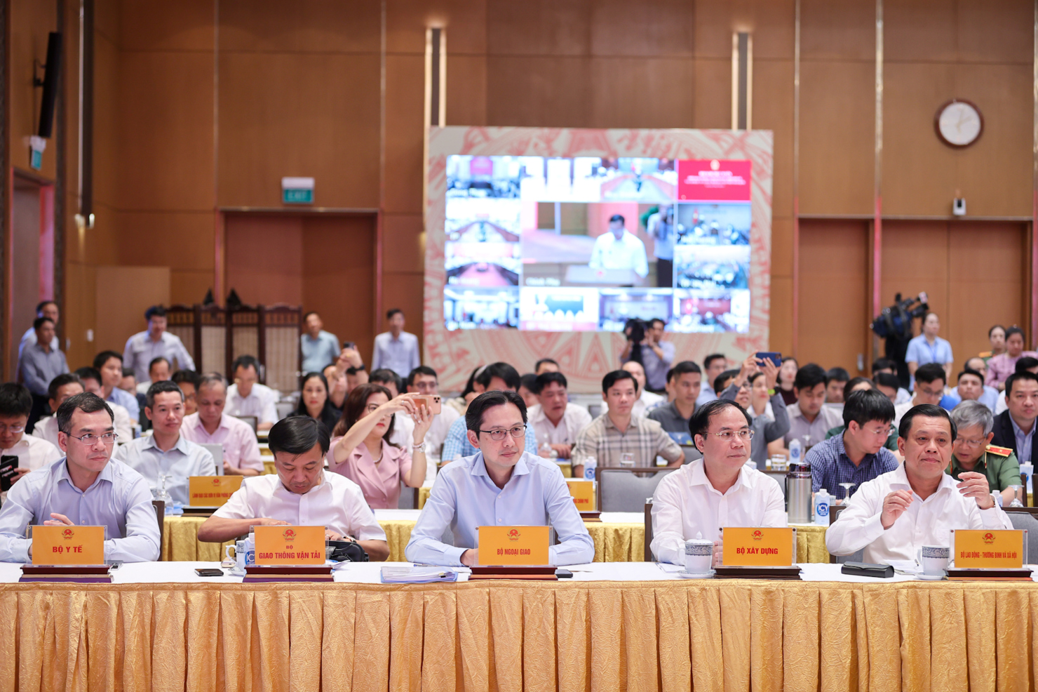 Các đại biểu tham dự Hội nghị. Ảnh: VGP/Nhật Bắc 