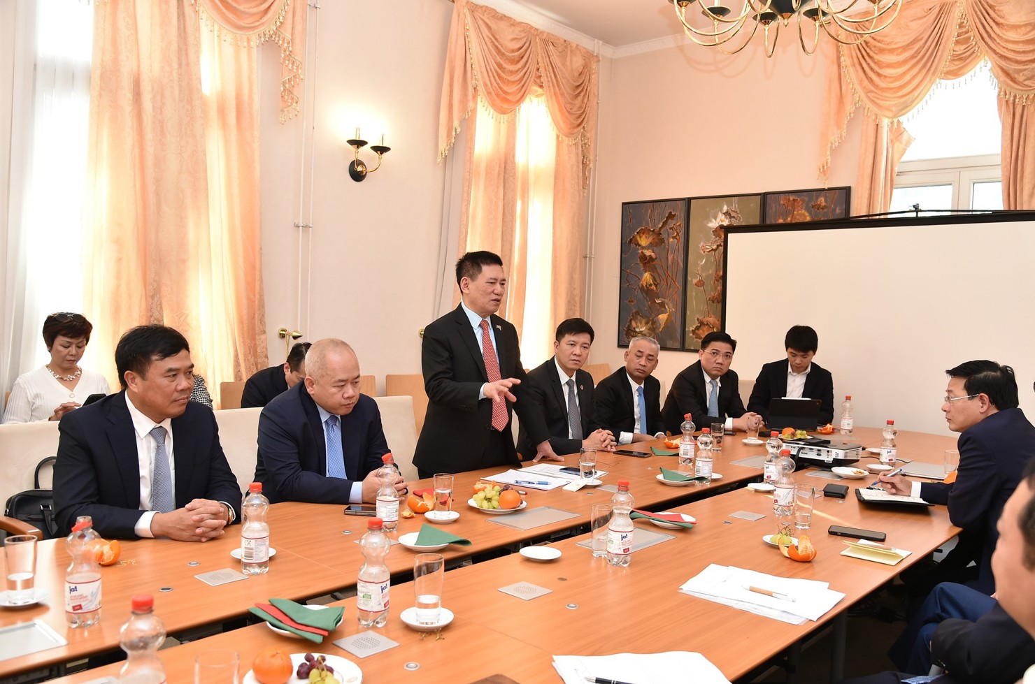 Phó Thủ tướng Hồ Đức Phớc: "Đẩy mạnh hội tụ danh nghiệp để kết nối kinh tế Việt Nam – Đức". Ảnh VGP/Trần Mạnh 
