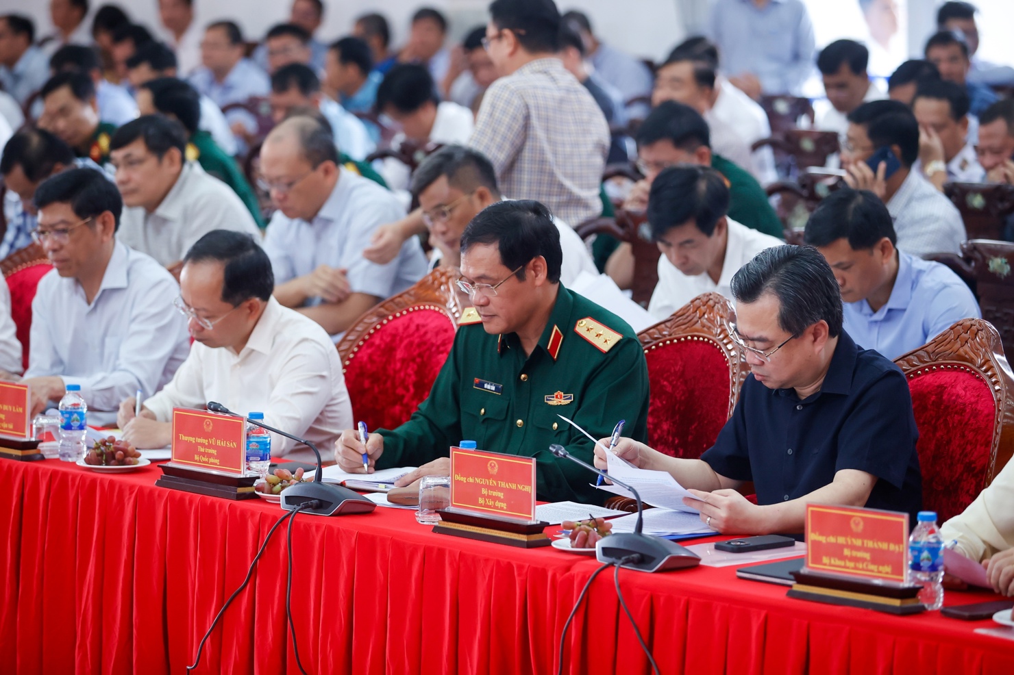 Các đại biểu dự hội nghị. Ảnh: VGP/Nhật Bắc 