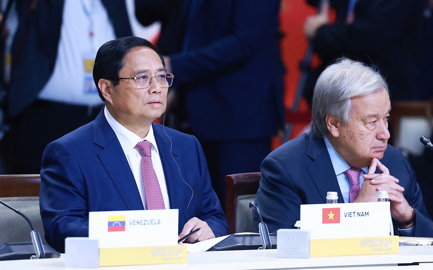 Thủ tướng chia sẻ bài học phát triển của Việt Nam về "kết nối, hội nhập, cùng xây dựng một thế giới tốt đẹp hơn" với 3 quan điểm lớn. Ảnh: VGP/Nhật Bắc 