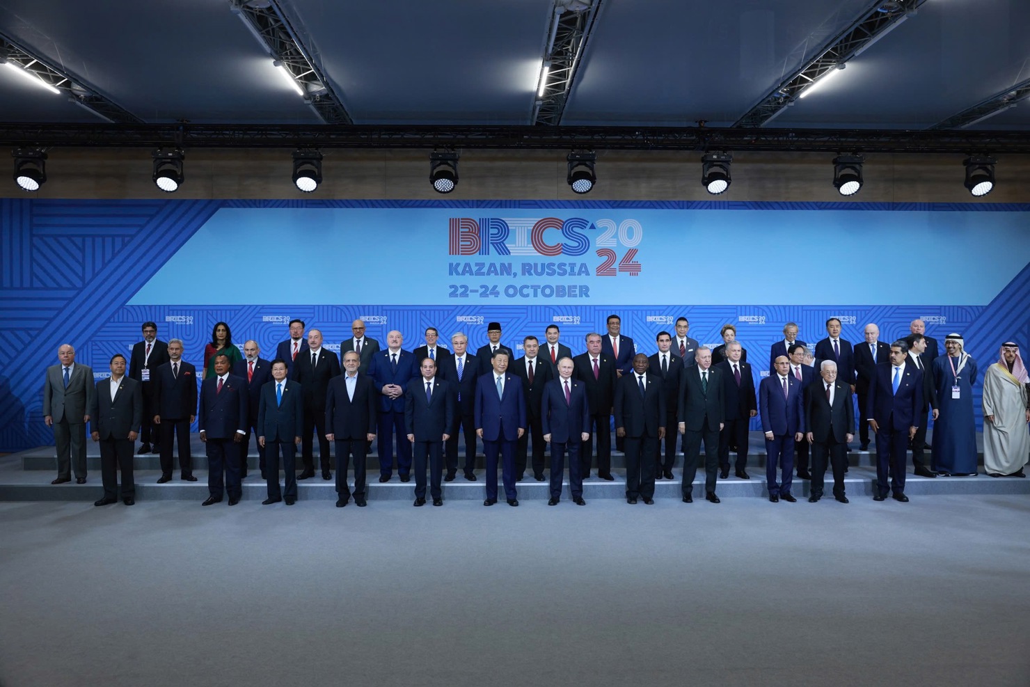 Thủ tướng tin tưởng BRICS sẽ đoàn kết hơn nữa, phát huy sức mạnh nội sinh để cùng xây dựng một thế giới hòa bình, ổn định, hợp tác và phát triển. Ảnh: VGP/Nhật Bắc 