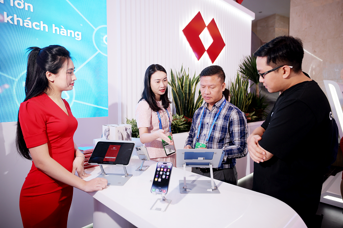 Techcombank coi công nghệ số như động lực chính để nâng cao doanh thu và lợi nhuận, từ đó góp phần thay đổi vị thế của ngân hàng
