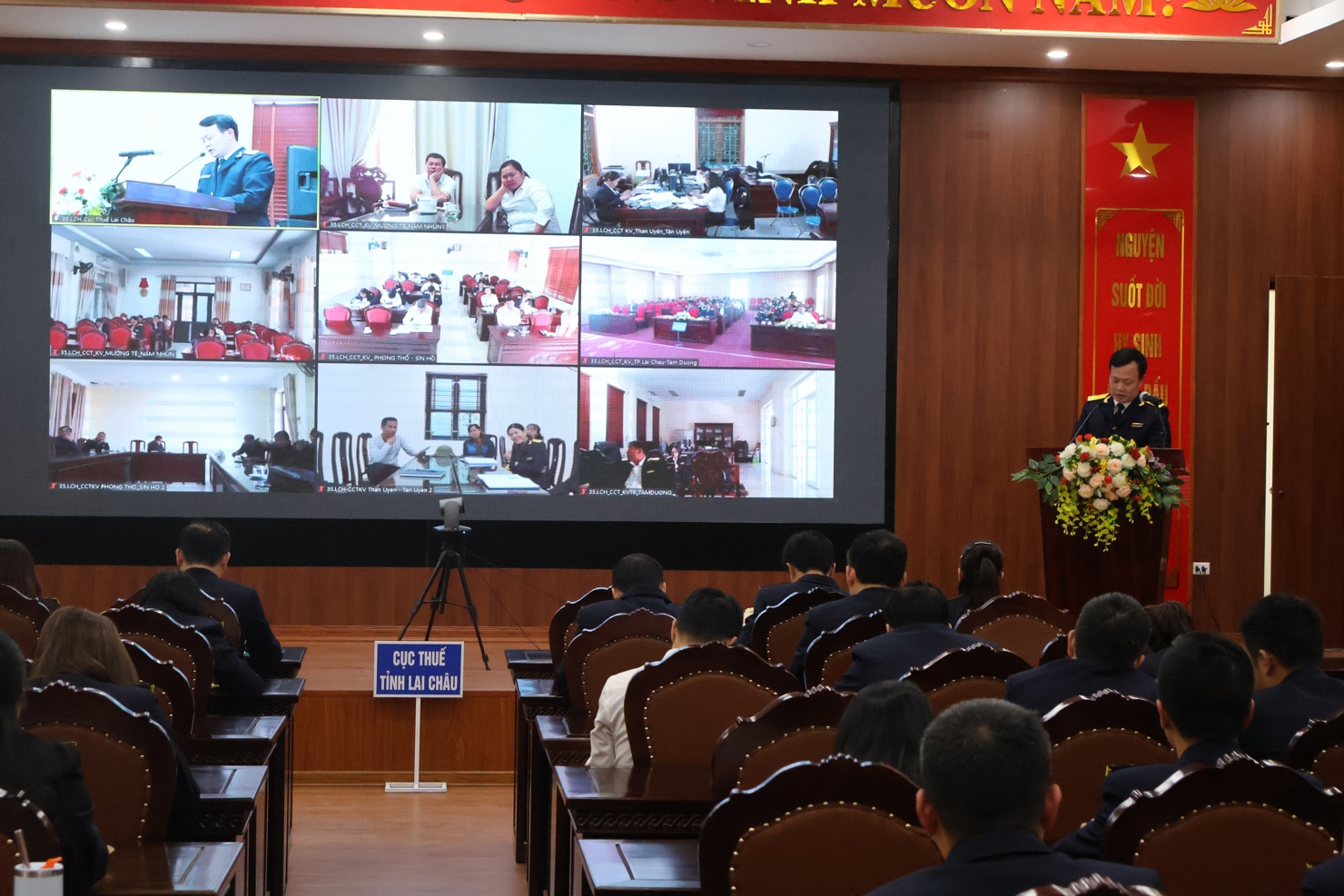 Cục Thuế Lai Châu quyết liệt trong triển khai đề án 06 của Chính phủ.