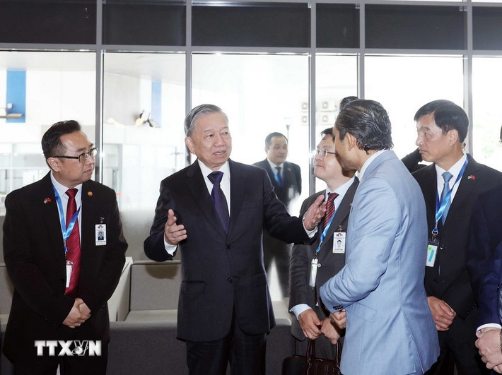 Tổng Bí thư Tô Lâm thăm Trung tâm Dữ liệu Quốc gia Malaysia. Ảnh: Thống Nhất/TTXVN