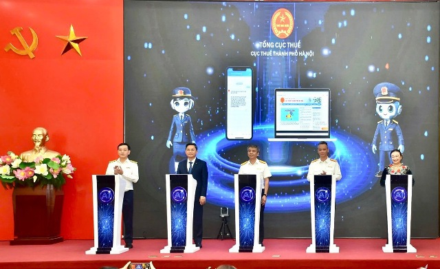 Ứng dụng Trợ lý ảo hỗ trợ người nộp thuế được Cục Thuế Hà Nội ra mắt ngày 21/11.
