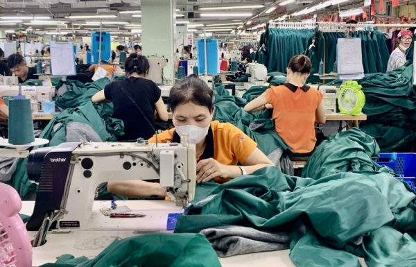 Việc ban hành và thực hiện các giải pháp hỗ trợ tài chính về thuế, phí đã nhận được sự đồng tình, ủng hộ và đánh giá cao của cộng đồng doanh nghiệp, người dân. Ảnh: Internet.
