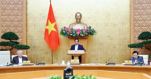 Thủ tướng Phạm Minh Chính phát biểu kết luận Phiên họp Chính phủ chuyên đề về xây dựng pháp luật tháng 11/2024 - Ảnh: VGP/Nhật Bắc