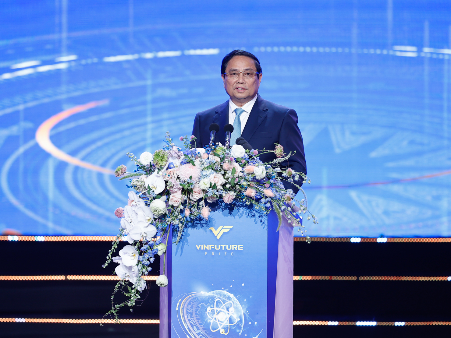 Thủ tướng Phạm Minh Chính phát biểu tại Lễ trao giải thưởng VinFuture lần thứ tư - Ảnh: VGP/Nhật Bắc