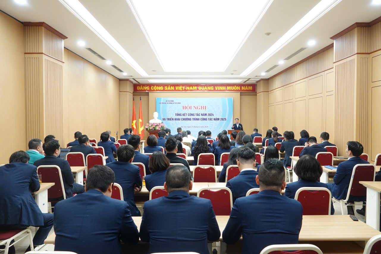 Toàn cảnh Hội nghị.
