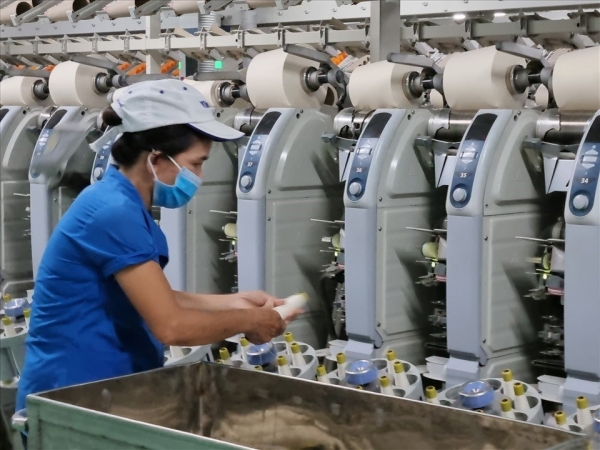 Kinh tế phục hồi, doanh nghiệp công nghiệp trở lại “đường băng” tăng trưởng và có đóng góp tích cực đối với kết quả tăng trưởng chung của cả nền kinh tế. Ảnh: TH
