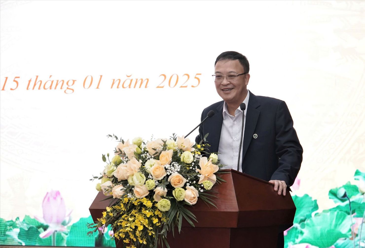 Ông Bùi Hoàng Hải - Phó Chủ tịch UBCKNN, Chủ tịch Công đoàn cơ quan UBCKNN phát biểu khai mạc Hội nghị.