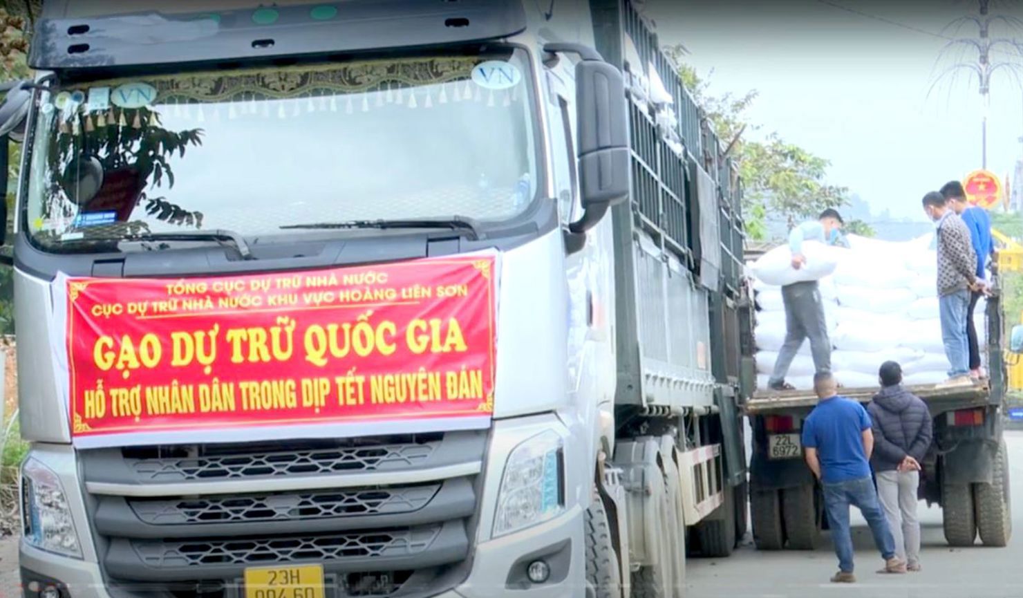 Các Cục Dự trữ Nhà nước khu vực chủ động bố trí phương tiện vận chuyển, huy động lực lượng cán bộ, công chức sẵn sàng phối hợp với các cấp chính quyền địa phương giao, nhận hàng dự trữ quốc gia.