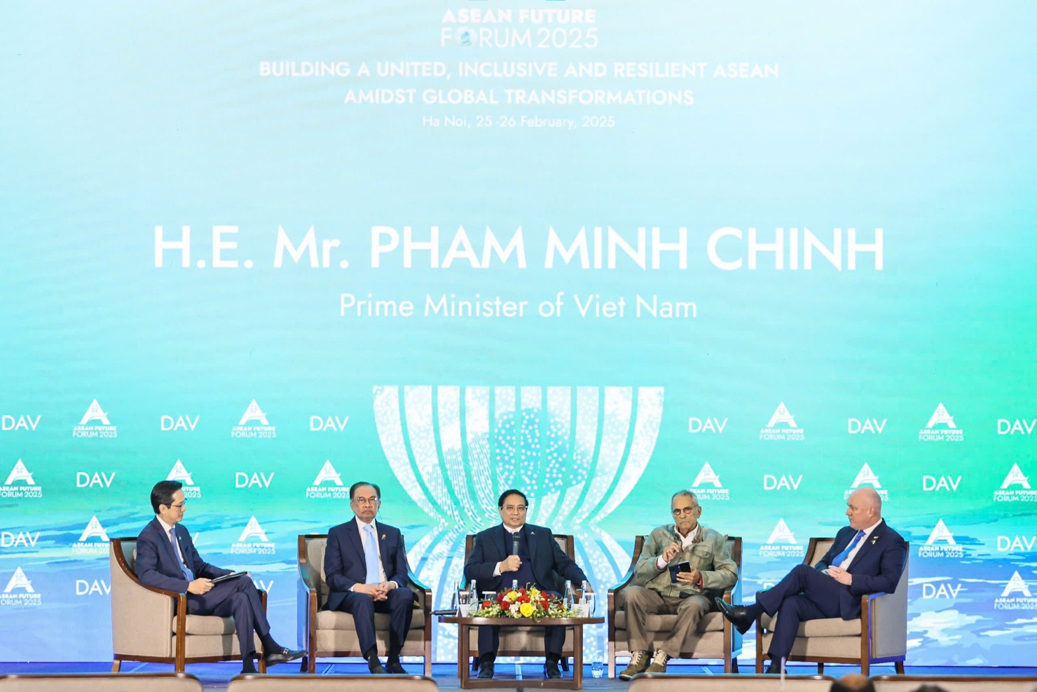 Thủ tướng Phạm Minh Ch&iacute;nh, Thủ tướng Malaysia, Thủ tướng New Zealand v&agrave; Tổng thống Timor Leste trao đổi hỏi đ&aacute;p cấp cao - Ảnh: VGP/Nhật Bắc