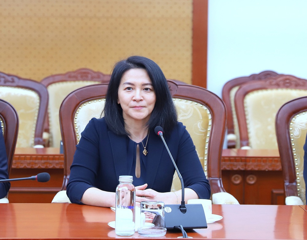 Bà Wanming Du cho biết: Trong 1 năm qua, đây là lần thứ 4, các thành viên của Tổ chức FTSE Russell sang làm việc tại Việt Nam.