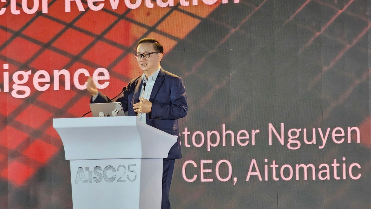TS. Christopher Nguyễn - nhà sáng lập Aitomatic đánh giá Việt Namđang khẳng định sức hút như một điểm đến chiến lược trong lĩnh vực công nghệ cao.