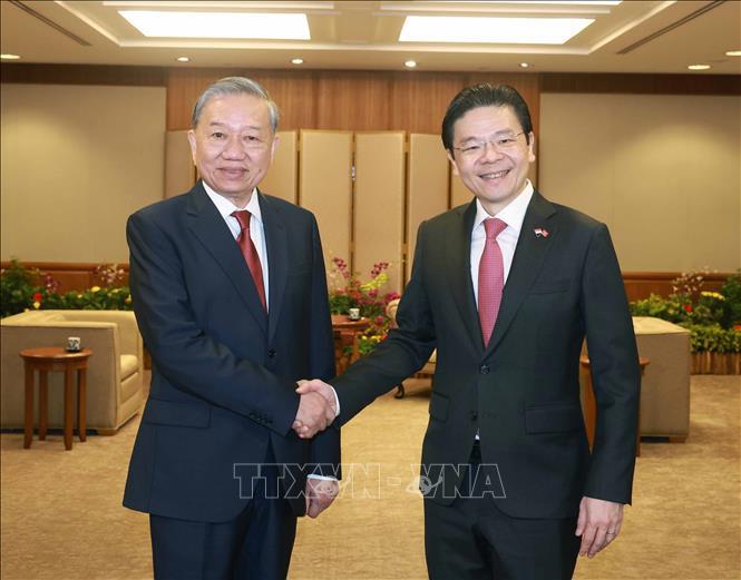 Chuyến thăm của Tổng Bí thư Tô Lâm đến Singapore thể hiện sự coi trọng thúc đẩy quan hệ với Singapore lên tầm cao mới, phù hợp với chủ trương, đường lối đối ngoại của Việt Nam - Ảnh: TTXVN