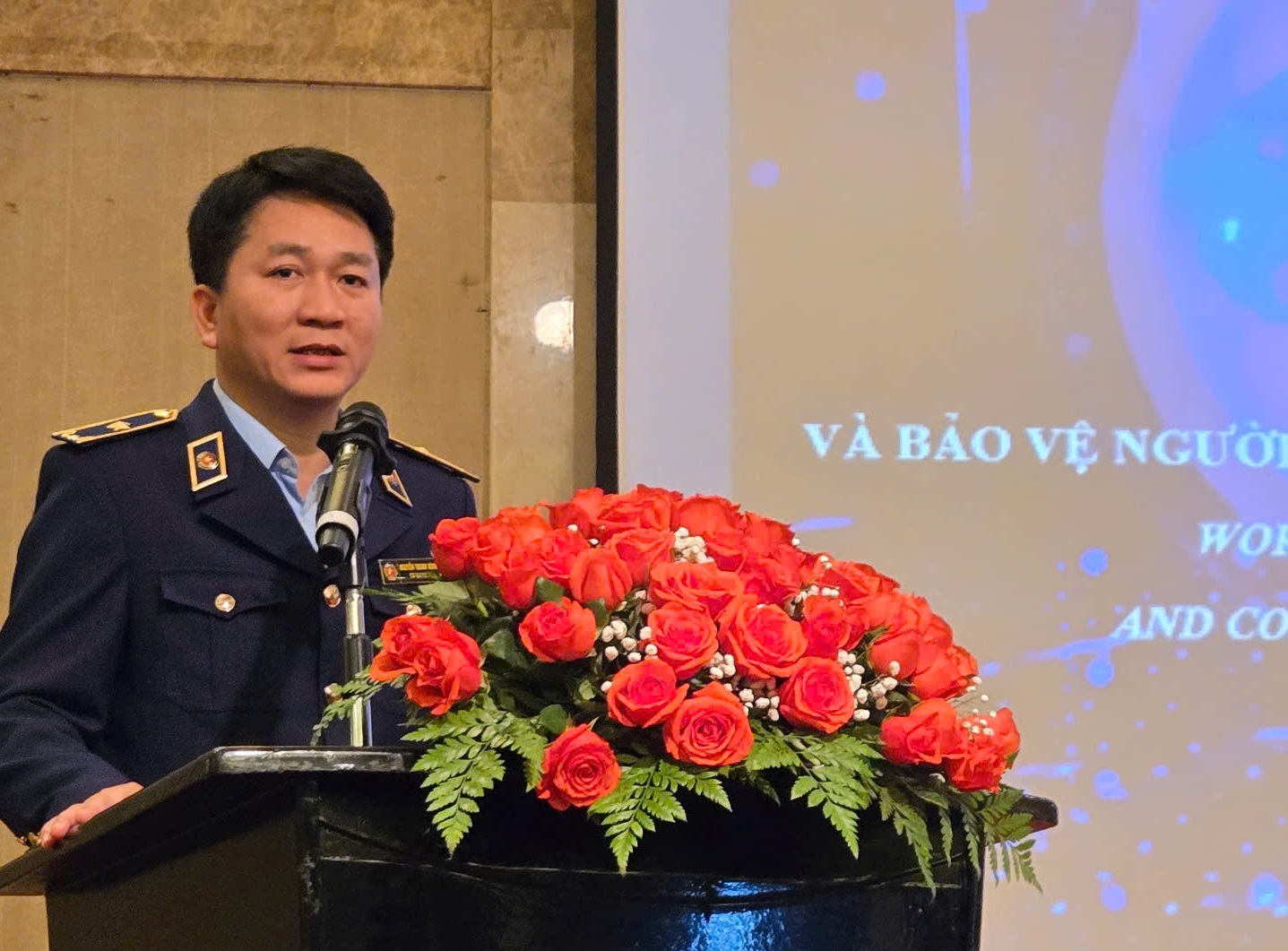 Ông Nguyễn Thanh Bình - Phó Cục trưởng Cục Quản lý và Phát triển thị trường trong nước phát biểu tại Hội thảo.