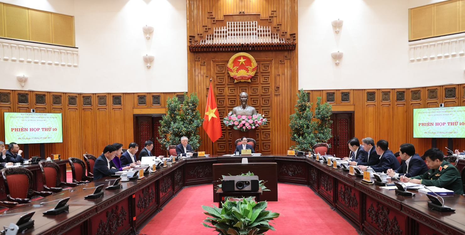Thủ tướng Phạm Minh Ch&iacute;nh chủ tr&igrave; phi&ecirc;n họp lần thứ 10 của Ban Chỉ đạo tinh gọn bộ m&aacute;y của Ch&iacute;nh phủ, ng&agrave;y 13/1/2025 - Ảnh: VGP/Nhật Bắc