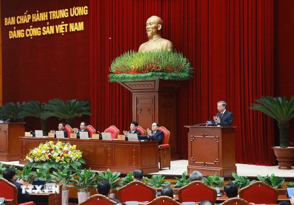 Tổng Bí thư Tô Lâm phát biểu khai mạc Hội nghị lần thứ 11 Ban Chấp hành Trung ương Đảng khóa XIII. Ảnh: TTXVN 