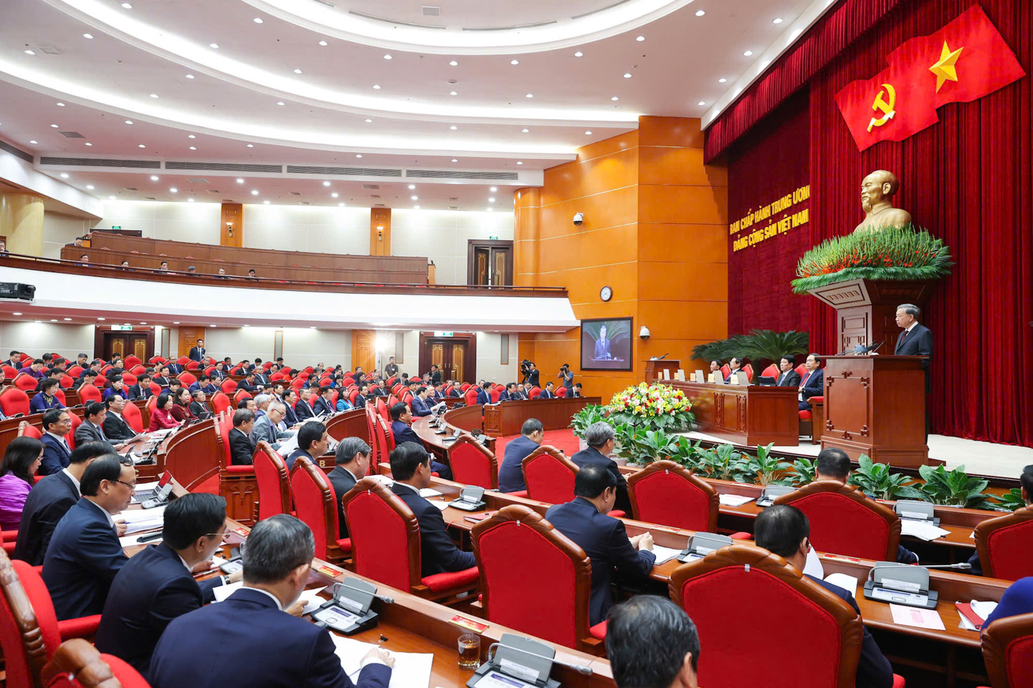 Hội nghị lần thứ 11 Ban chấp hành Trung ương Đảng khóa XIII chính thức khai mạc sáng nay (10/4) - Ảnh: VGP/Nhật Bắc.