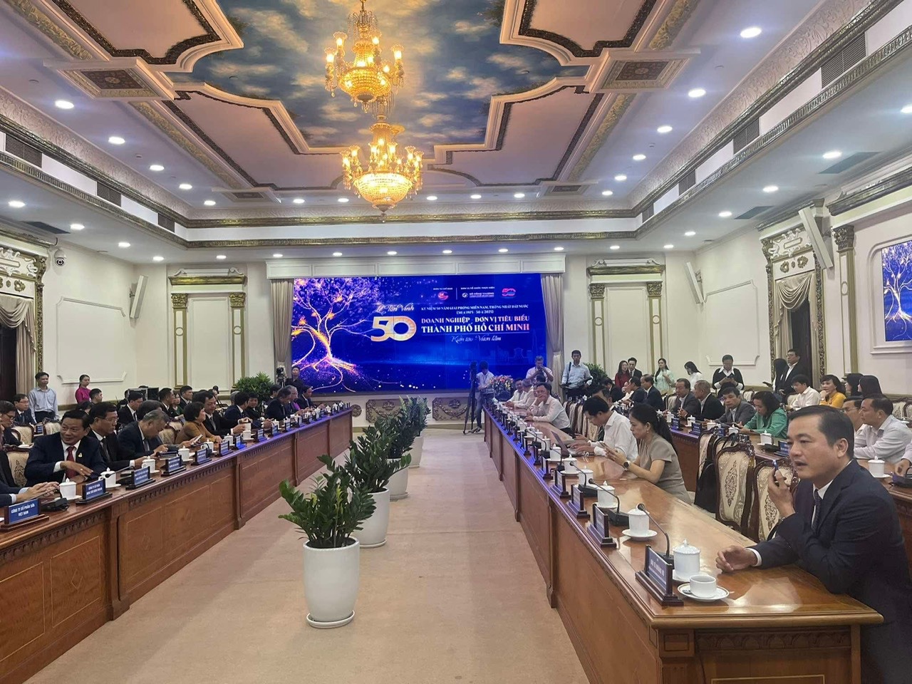 50 Doanh nghiệp - đơn vị tiêu biểu TP. Hồ Chí Minh là động lực thúc đẩy tinh thần khởi nghiệp, đổi mới sáng tạo. Ảnh: Quang Định