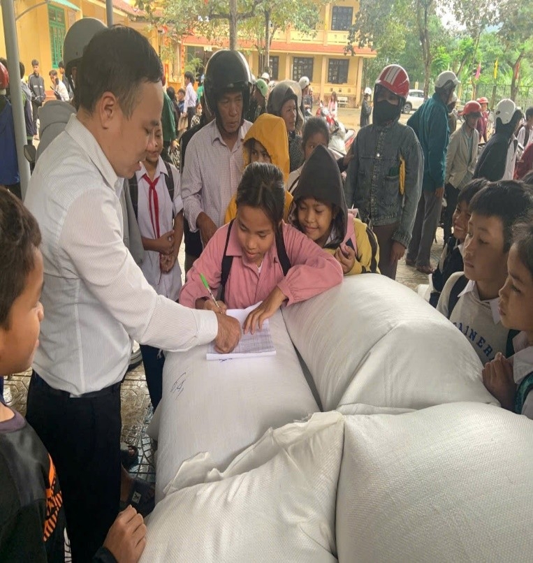 Chi cục Dự trữ Nhà nước khu vực IX xuất cấp hơn 756 tấn gạo hỗ trợ học sinh nghèo - Ảnh 1