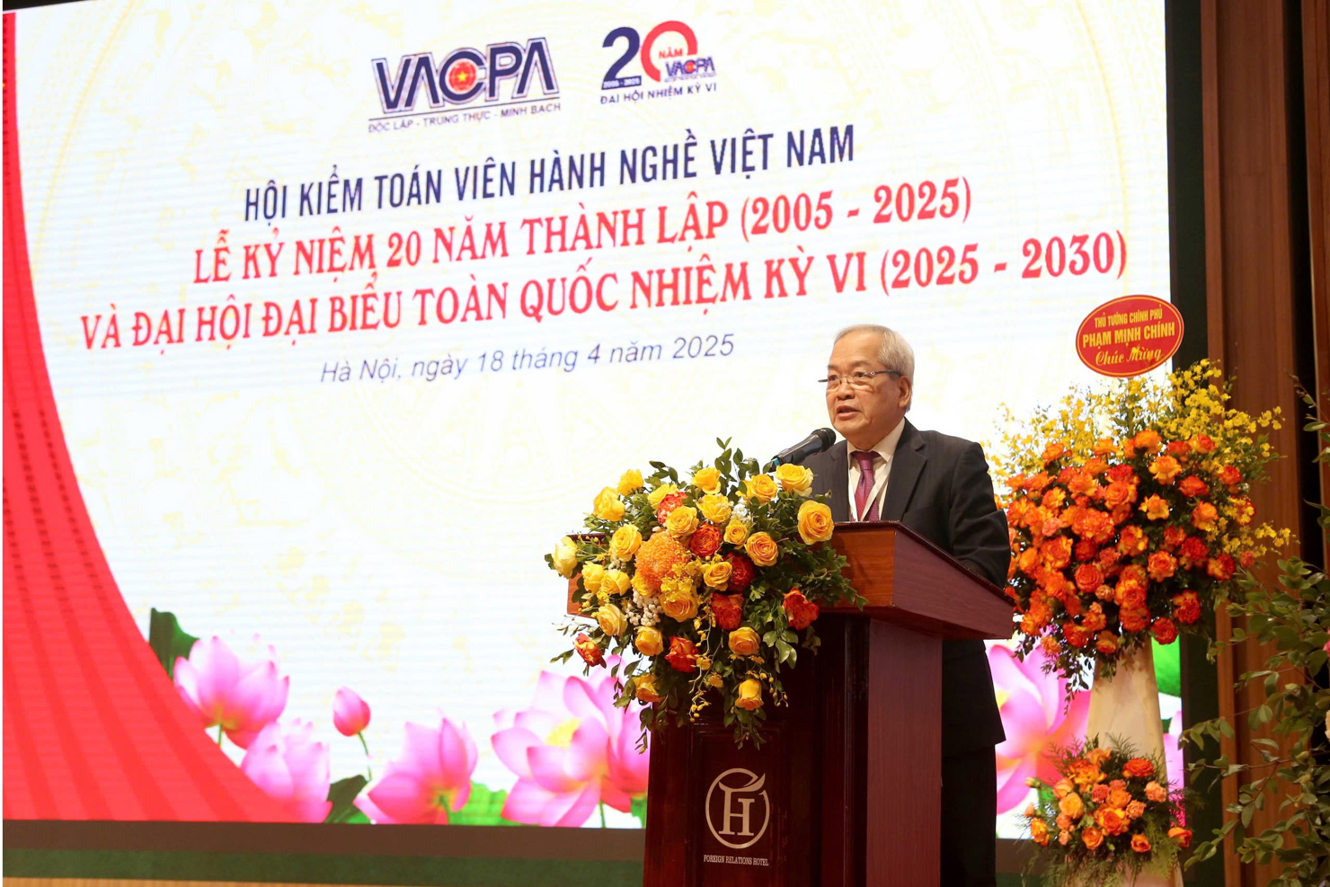 Chủ tịch VACPA nhiệm kỳ V Phạm Sỹ Danh phát biểu tại buổi lễ.