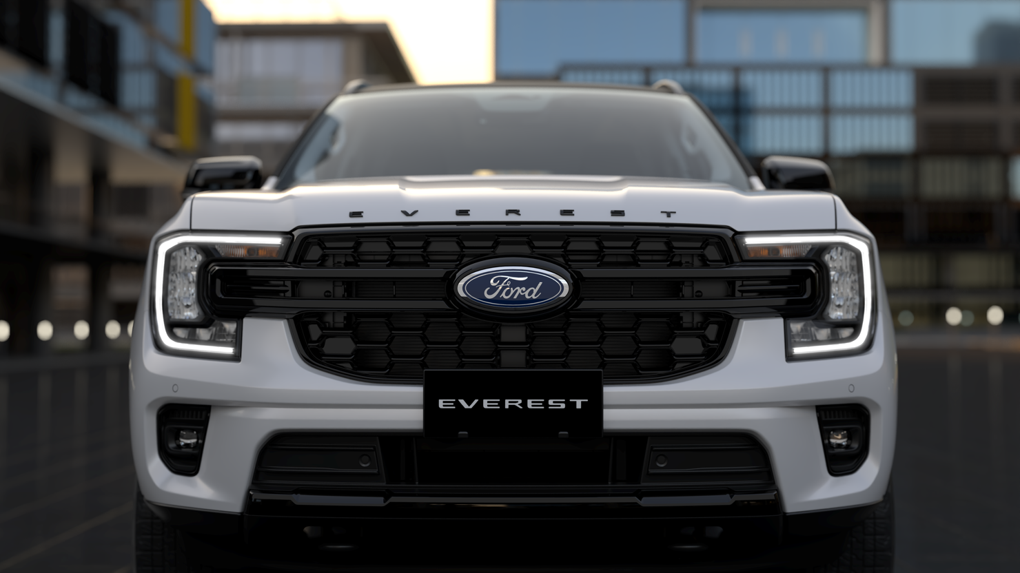 Với sự bổ sung n&agrave;y, Ford Everest đ&atilde; c&oacute; tới 6 phi&ecirc;n bản tại thị trường Việt Nam. Việc n&agrave;y gi&uacute;p kh&aacute;ch h&agrave;ng sẽ c&oacute; th&ecirc;m sự lựa chọn, qua đ&oacute; gia tăng doanh số của Everest trong thời gian tới.&nbsp;