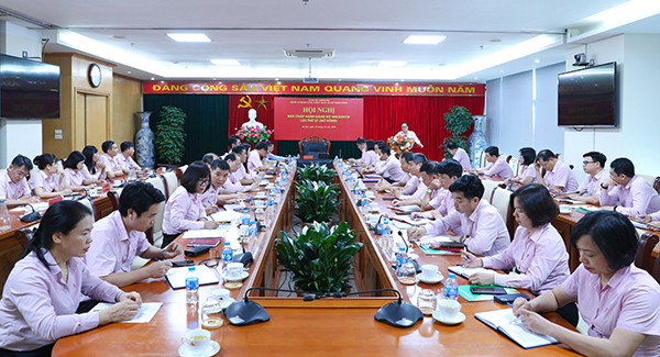 Hội nghị Ban chấp hành Đảng bộ NHCSXH TW lần thứ 27. Ảnh: NHCSXH