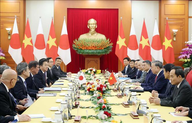 Tổng Bí thư Tô Lâm bày tỏ vui mừng khi quan hệ Việt Nam - Nhật Bản tiếp tục phát triển tốt đẹp, toàn diện trên tất cả các lĩnh vực với sự tin cậy chính trị cao, đặc biệt sau khi hai nước nâng cấp khuôn khổ lên Đối tác Chiến lược toàn diện - Ảnh: TTXVN. 