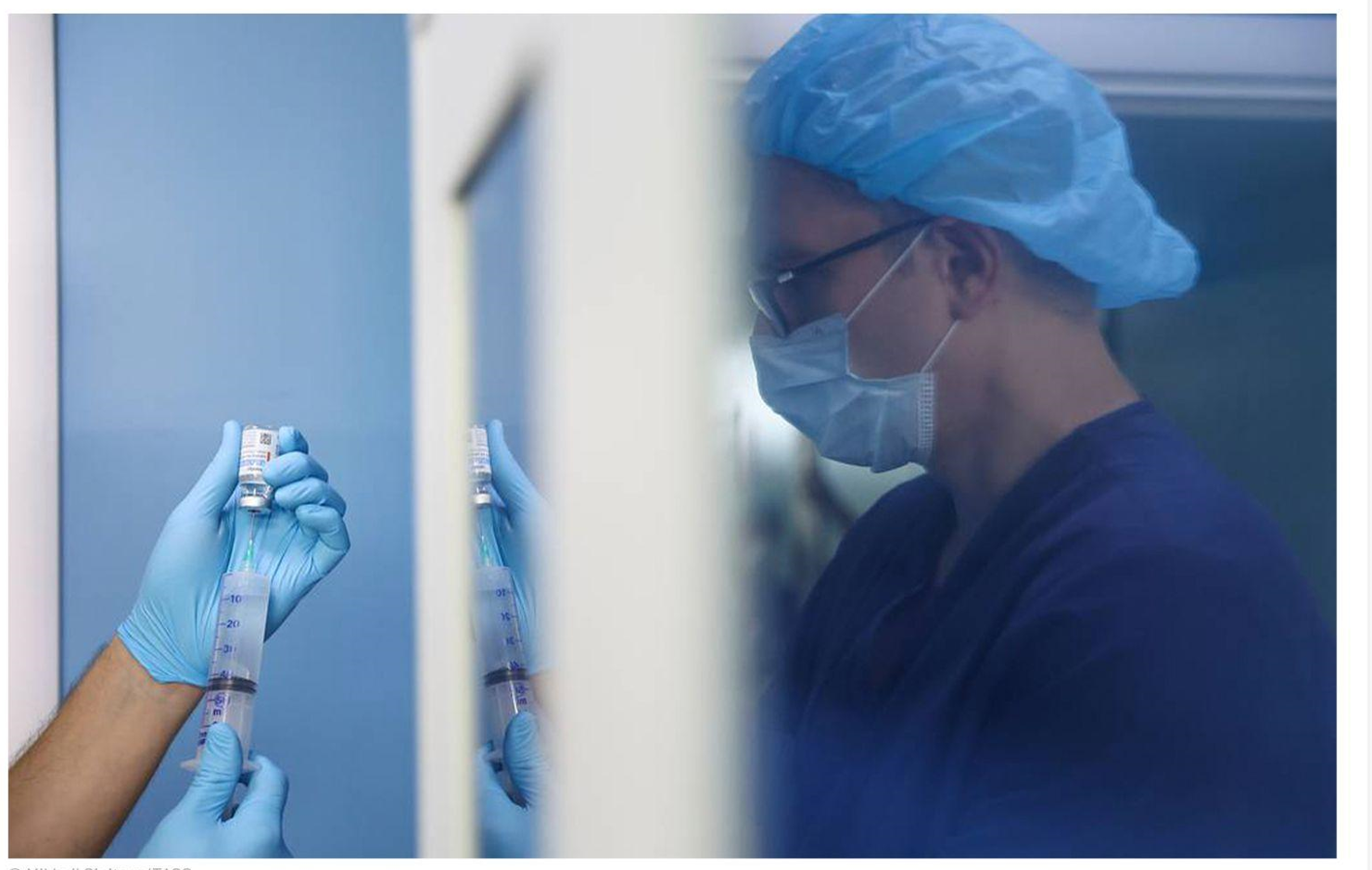 Tháng 12/2024, Trung tâm Nghiên cứu Y học Quốc gia về X-quang thuộc Bộ Y tế Nga, thông báo Nga đang nghiên cứu và phát triển vắc xin điều trị ung thư sử dụng công nghệ mRNA hiện đại. Ảnh: TASS