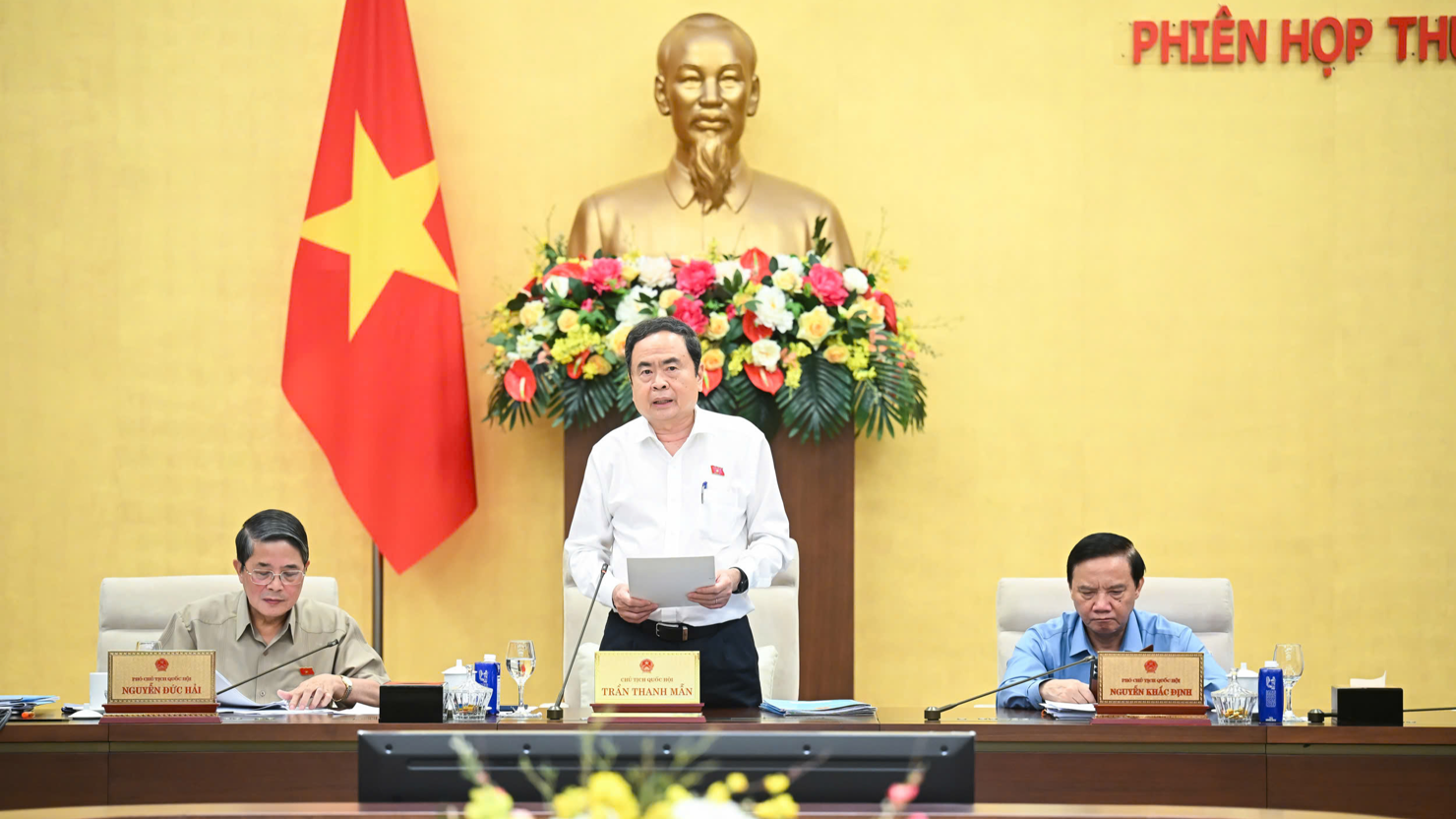 Chủ tịch Quốc hội phát biểu bế mạc phiên họp thứ 47 của Ủy ban Thường vụ Quốc hội.