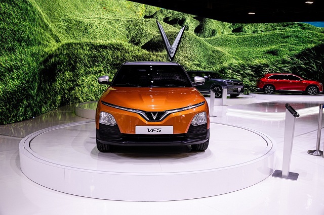 Xe điện VF C phân khúc A tại triễn lãm CES 2022. Ảnh: Vinfast