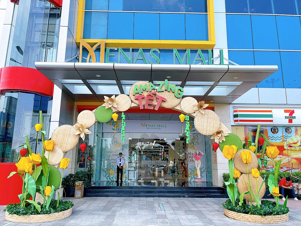 Đường hoa Amazing Tết mang câu chuyện giao thoa giữa nét đẹp văn hóa Việt. Ảnh Phú Long