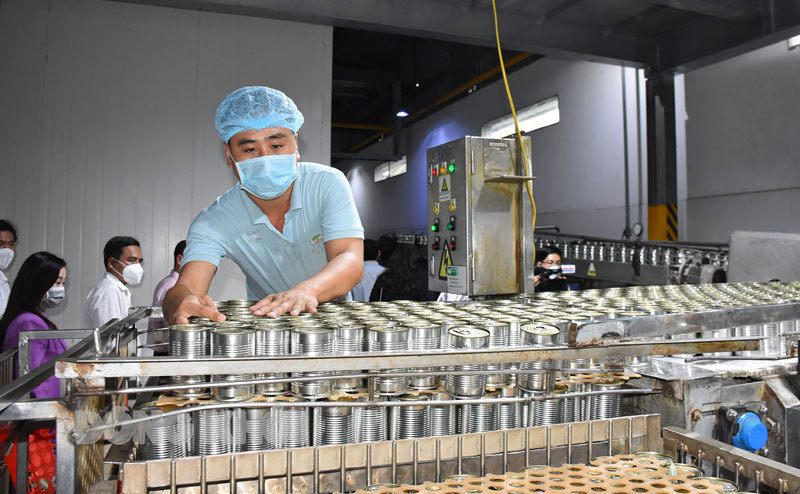 Khuyến khích doanh nghiệp tăng năng lực sản xuất, xuất khẩu. Ảnh: Cẩm Trúc