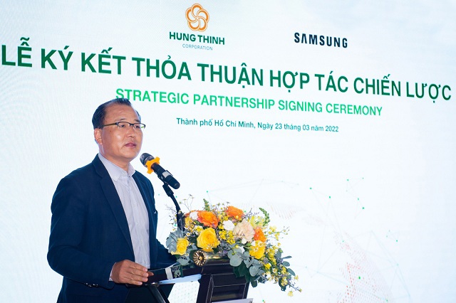 &Ocirc;ng Kevin Lee &ndash; Tổng gi&aacute;m đốc Samsung Vina nhấn mạnh: C&aacute;c kh&aacute;ch h&agrave;ng của Hưng Thịnh sẽ c&oacute; cơ hội trải nghiệm c&aacute;c sản phẩm chất lượng cao của Samsung. Ảnh: HT.
